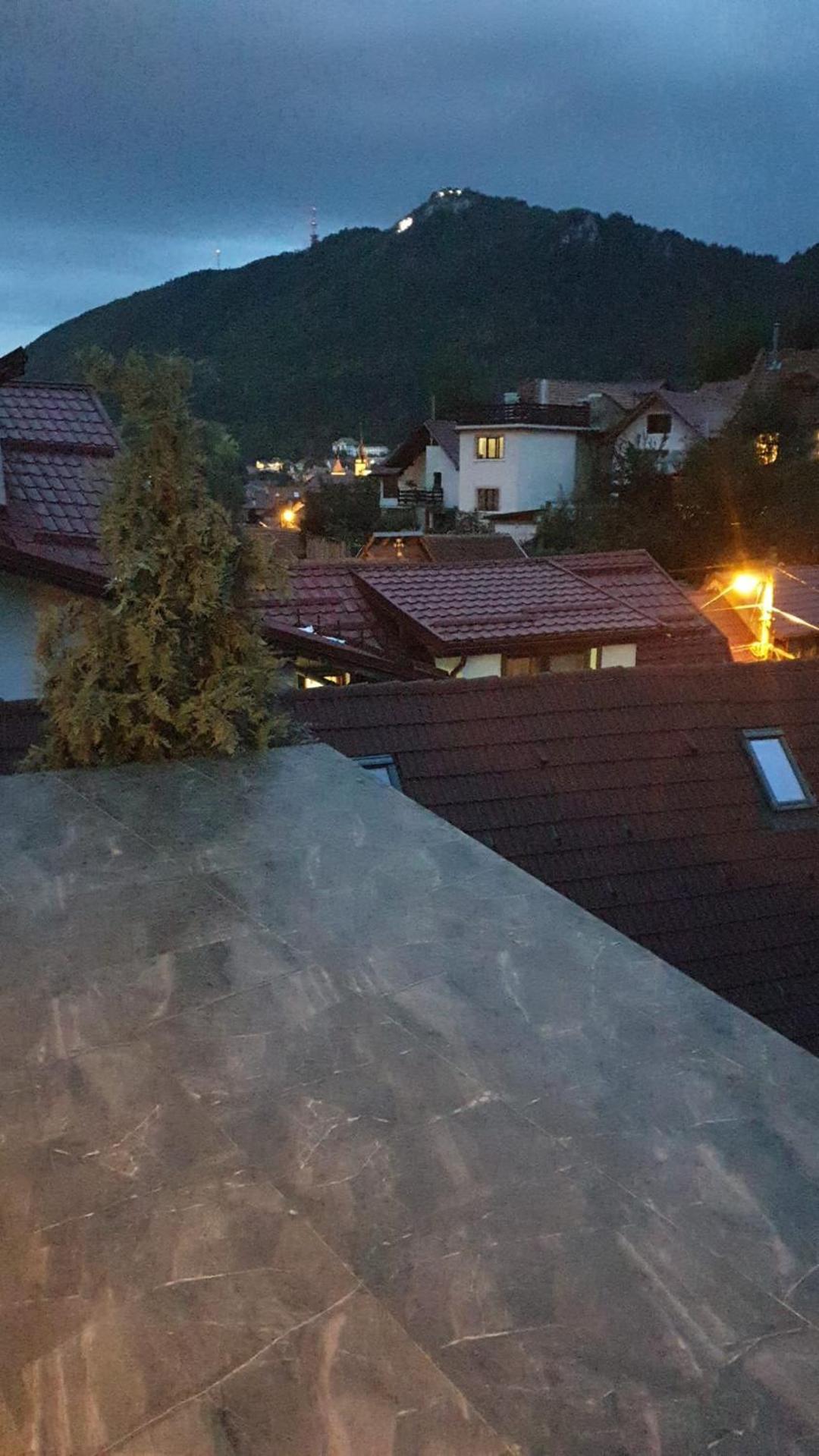 Roca House Villa Brasov Bagian luar foto